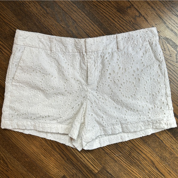 High End Loft Riviera Eyelets Shorts Bundle - Picture 9 of 11